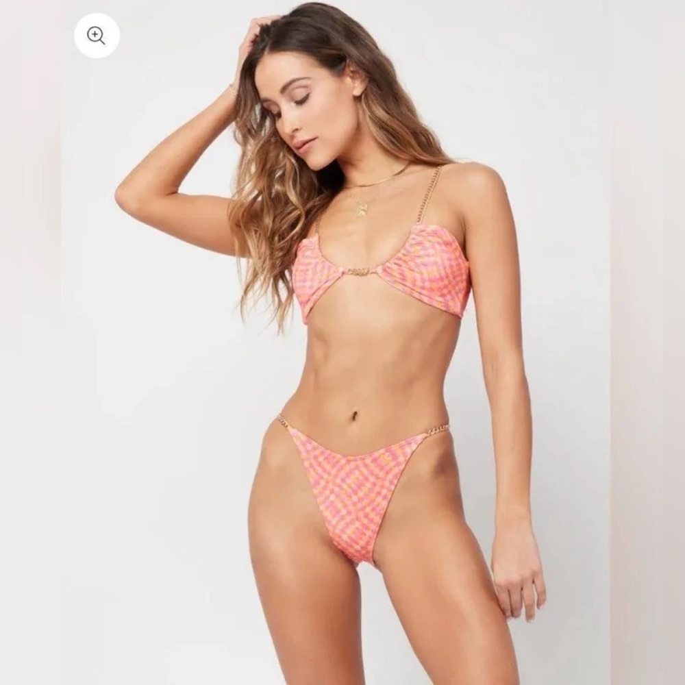 L*SPACE NWT SAMMIE BIKINI TOP (L) Color: Heat Wave
